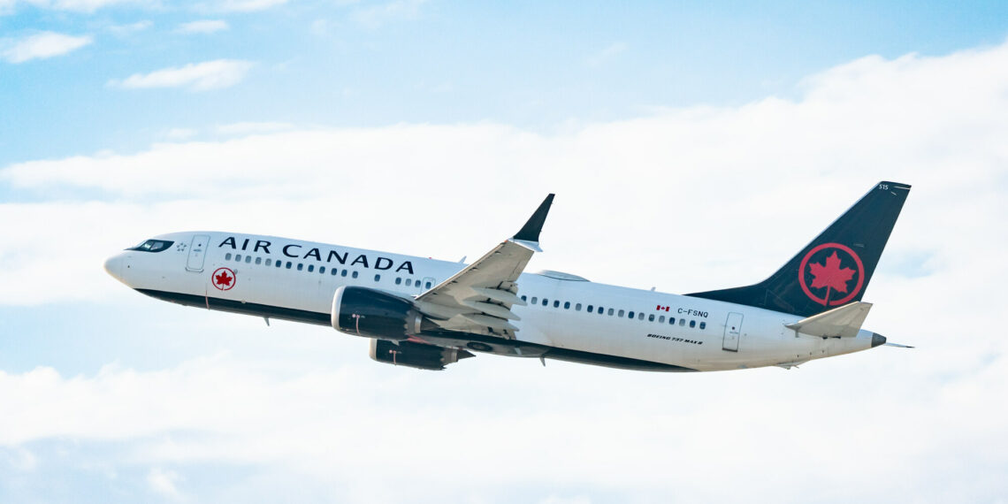 Disruptive Passenger Tries to Open Door on Air Canada Flight - Travel News, Insights & Resources.