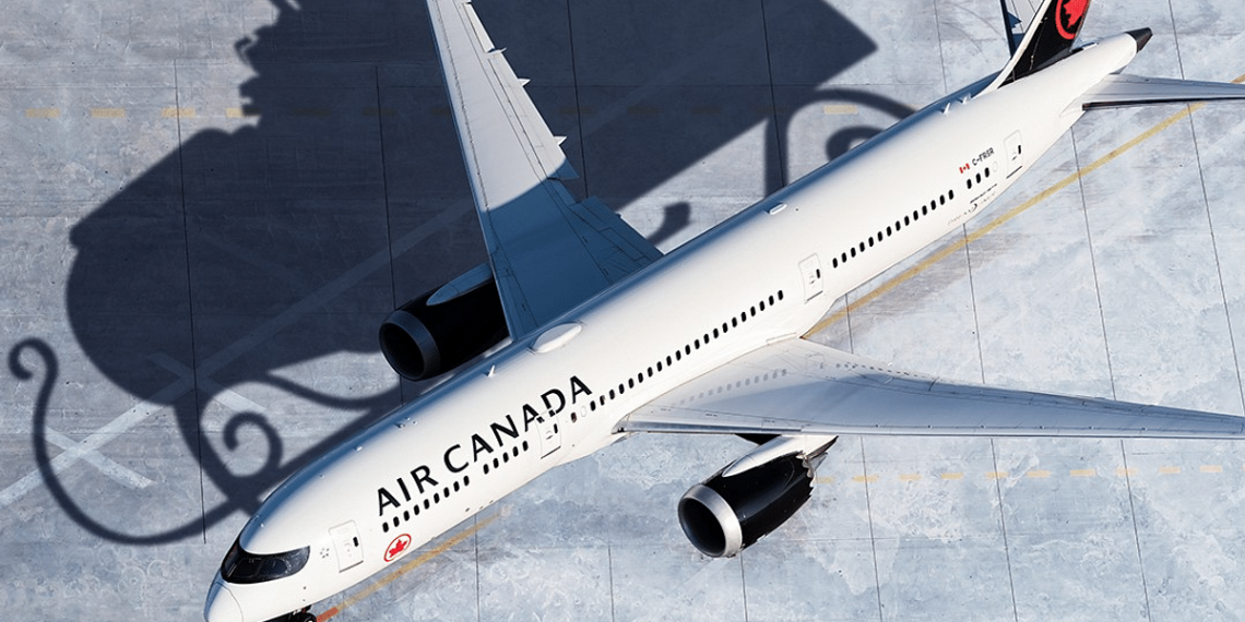 Passenger jumps from Air Canada plane delays flight for 6.jfif - Travel News, Insights & Resources.