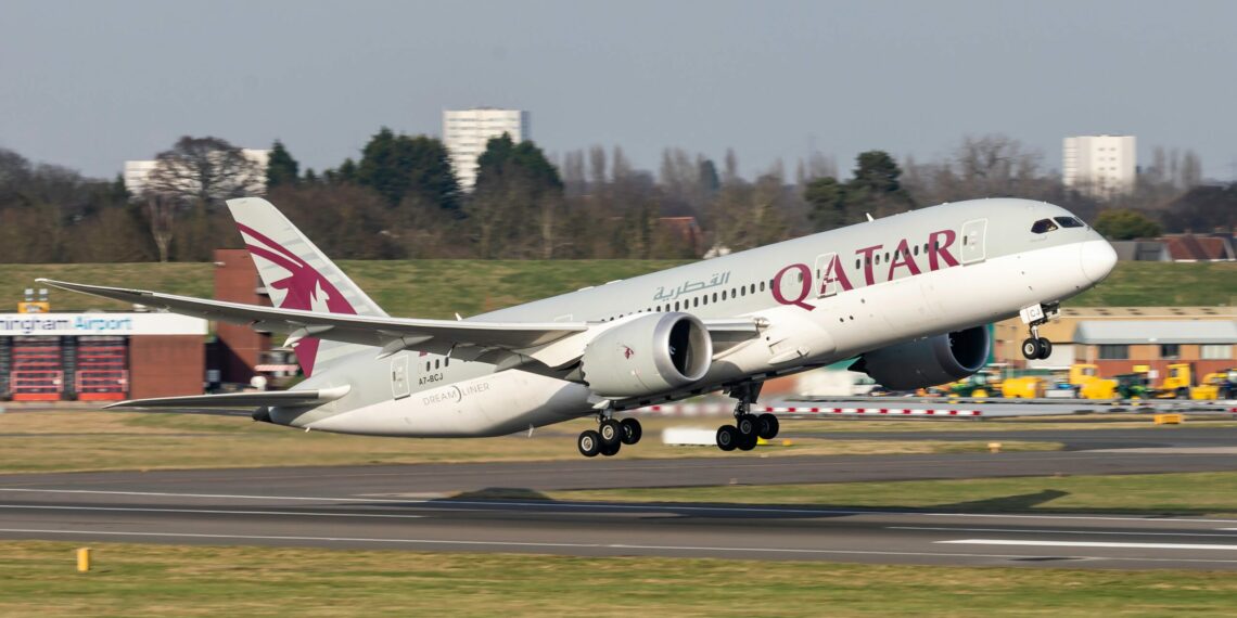 Qatar Airways Pilots and Cabin Crew Were Trapped in an - Travel News, Insights & Resources.