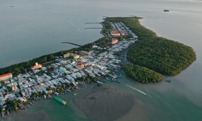 Vietnam needs urgent guidelines for land reclamation from the sea - Travel News, Insights & Resources.