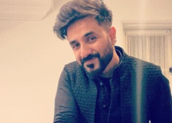 Vir Das reacts as Twitter user tells him to travel - Travel News, Insights & Resources.