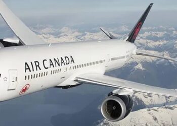 air canada plane - Travel News, Insights & Resources.