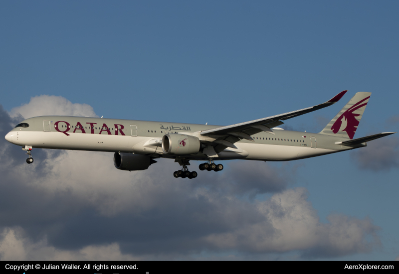 A7 ANQ Qatar Airways Airbus A350 1000 by Julian Waller AeroXplorer - Travel News, Insights & Resources.