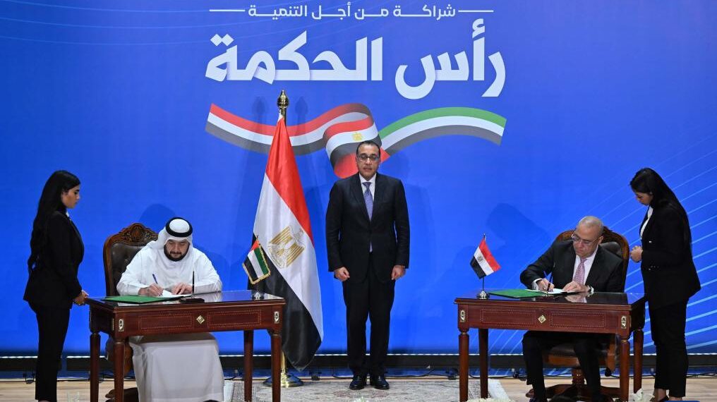 Egypt UAE sign deal to develop new city on Egypts - Travel News, Insights & Resources.