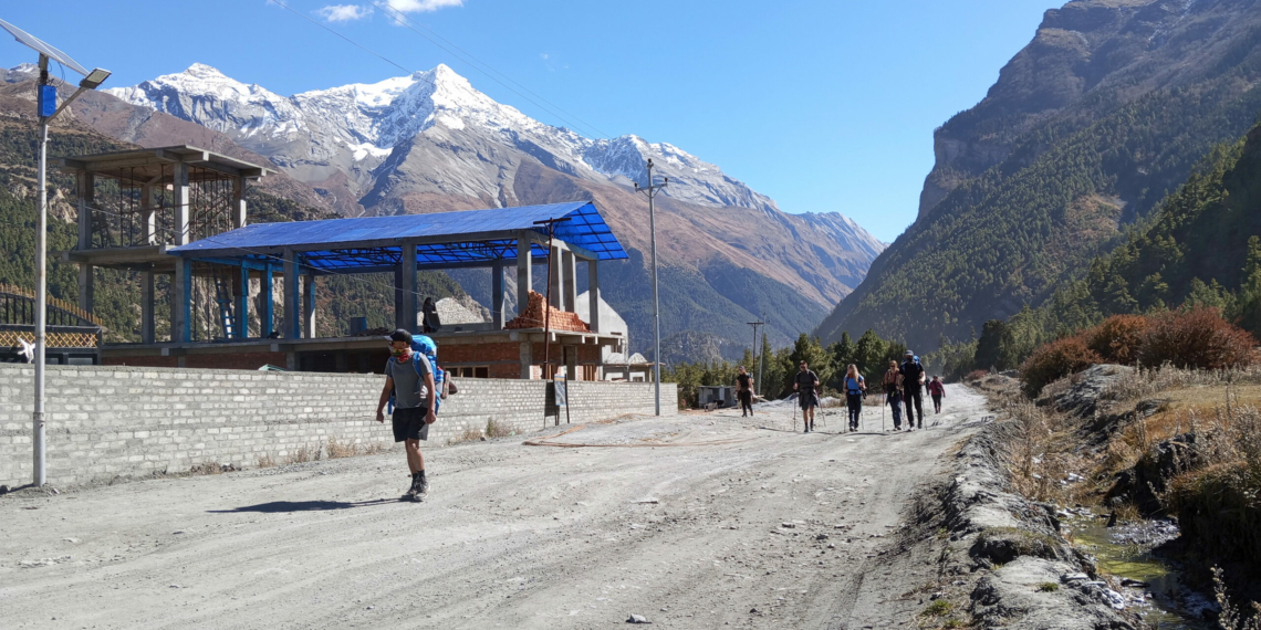 Manang Tourists scaled - Travel News, Insights & Resources.