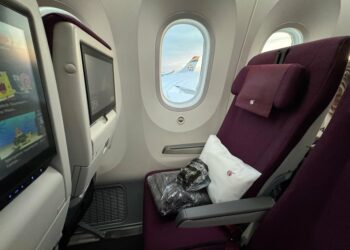 Qatar Airways Boeing 787 9 Economy Class Review WAW to DOH - Travel News, Insights & Resources.