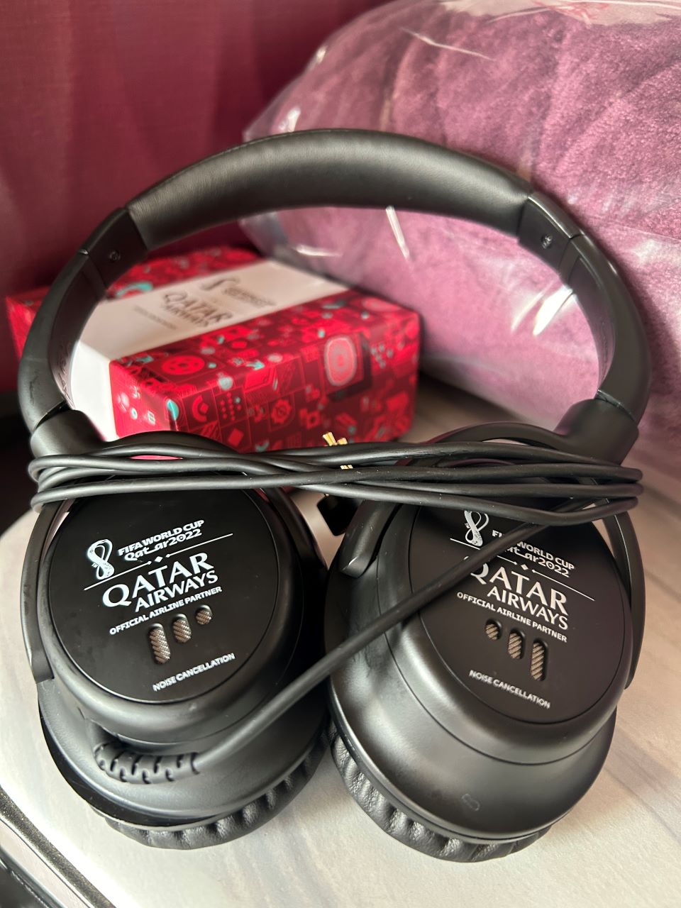 Qatar Airways Headphones - Travel News, Insights & Resources.