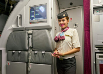 Qatar Airways eliminates controversial employee uniform social media ban – - Travel News, Insights & Resources.