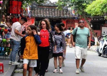 Tet Travel Surge Vietnams Tourism Industry on the Rise - Travel News, Insights & Resources.