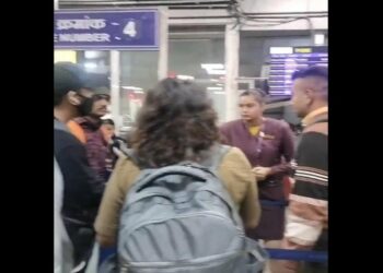 Vistara Flight Delay Sparks Passenger Frustration at Pune Airport - Travel News, Insights & Resources.