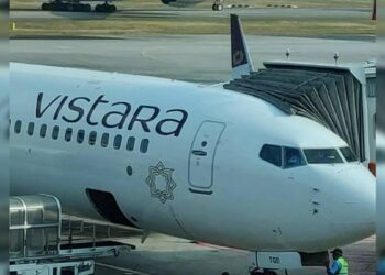 Vistara Flights Mid Air Decision Safety Resilience and Swift Action - Travel News, Insights & Resources.