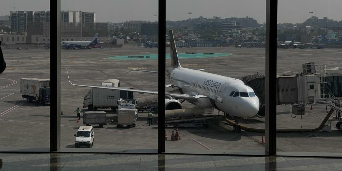 Vistara flight makes emergency landing due to technical snag - Travel News, Insights & Resources.