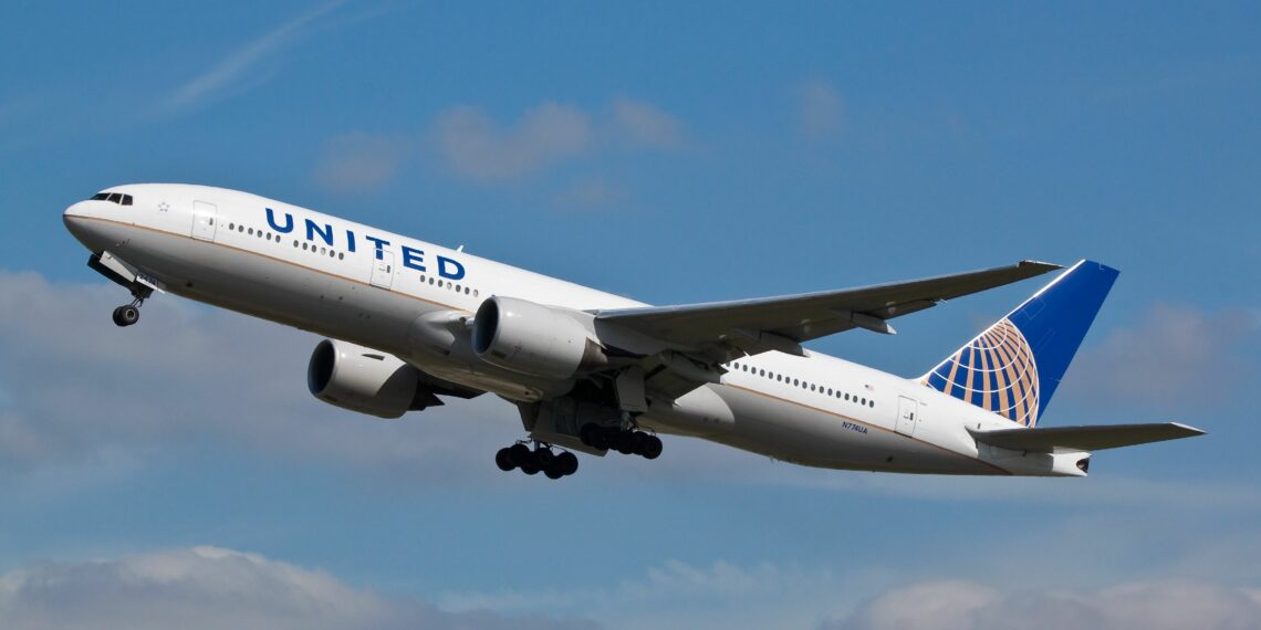 Wow United Airlines Flies The Oldest Active Boeing 777 In - Travel News, Insights & Resources.
