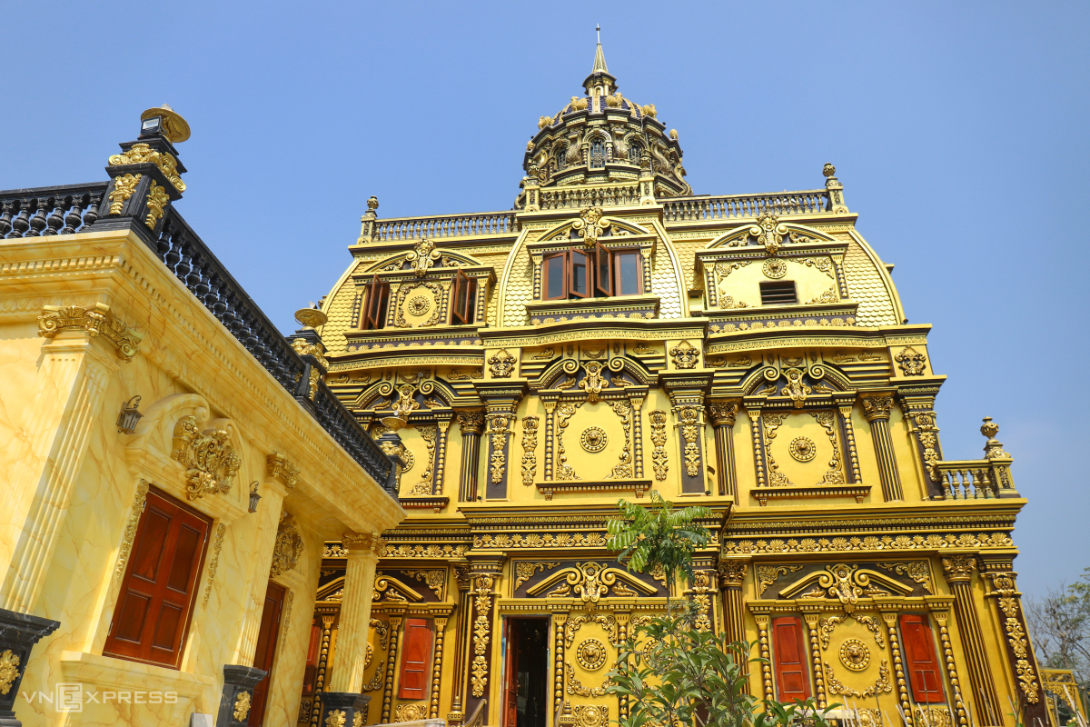 Scrap dealer builds $2.85M gold-plated castle in central Vietnam