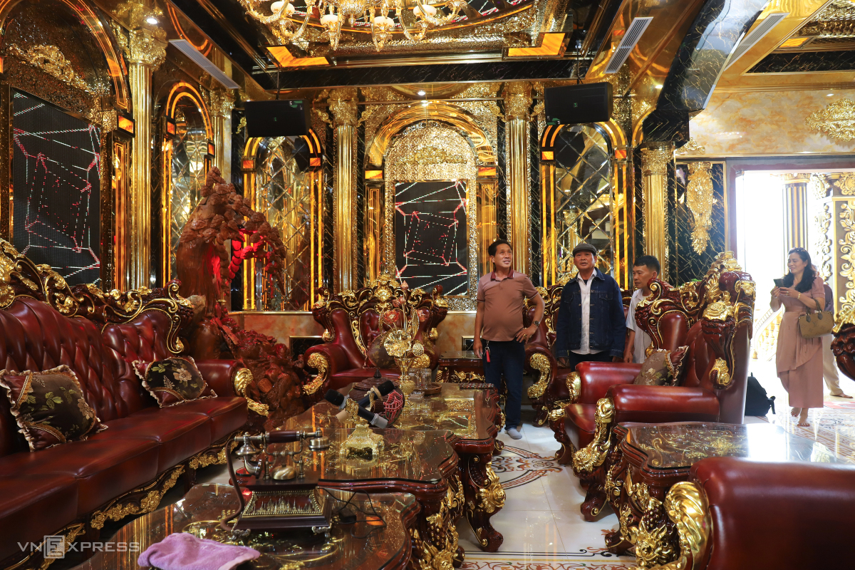 Scrap dealer builds $2.85M gold-plated castle in central Vietnam