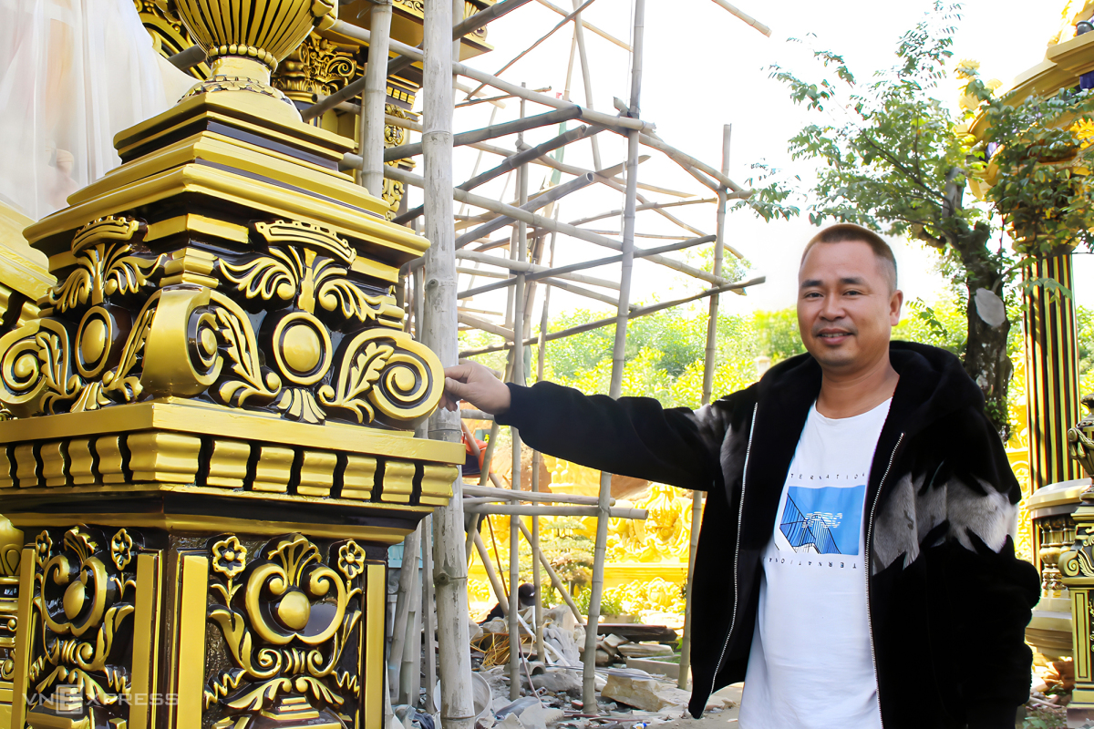 Scrap dealer builds $2.85M gold-plated castle in central Vietnam