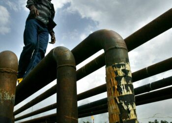 Kenya Uganda to end oil import feud over licensing - Travel News, Insights & Resources.