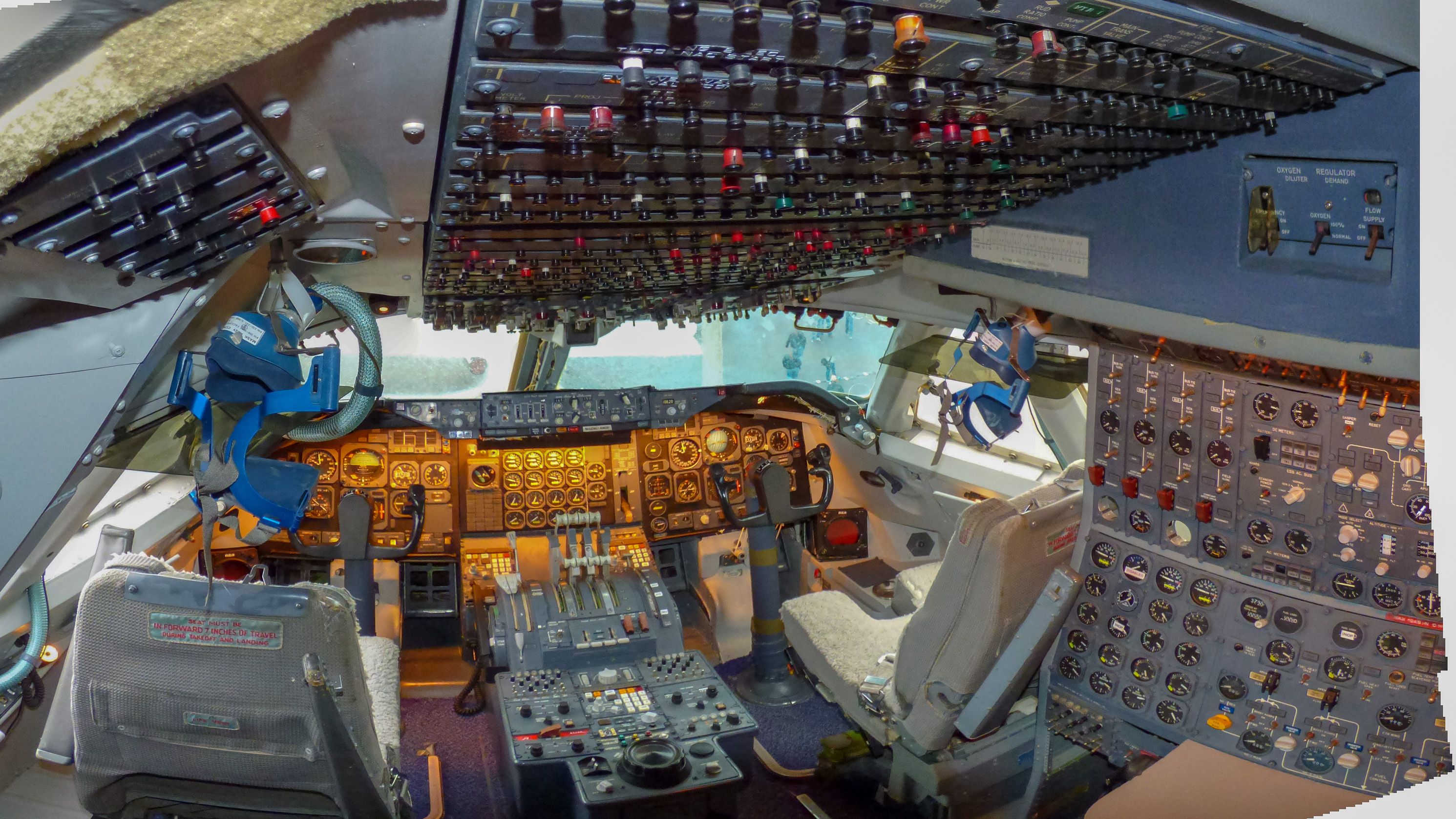 Panorama of the 1st 747's Cockpit_5MP-or-smaller-Joe-A-Kunzler
