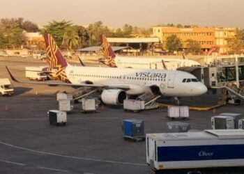 Passenger Upset Over Vistaras Short Flight No Non Veg Policy - Travel News, Insights & Resources.