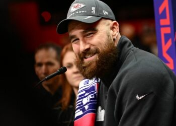 The 3 best moments from Travis Kelce at Taylor Swifts - Travel News, Insights & Resources.