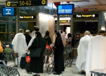 UAEs mandatory influenza vaccine for Umrah Haj pilgrims Residents travel.com - Travel News, Insights & Resources.