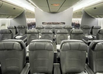 Alaska announces an end to American Airlines systemwide upgrade certificates - Travel News, Insights & Resources.