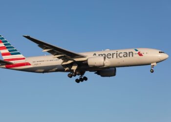 American Airlines canceled a teenagers skiplagging ticket after realizing he - Travel News, Insights & Resources.