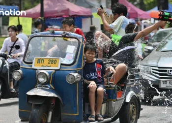 Chiang Mai enjoys splashing fun amid 40°C heat.webp - Travel News, Insights & Resources.