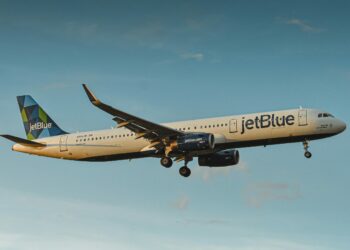 JetBlue Announces New Strategy To Increase Baggage Fee With Peak - Travel News, Insights & Resources.