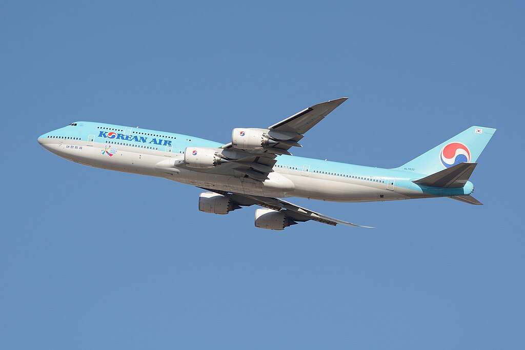 Korean Air Lines Boeing 747 8i KE7632 NRT 39532416725 - Travel News, Insights & Resources.