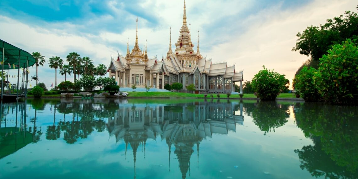 Thailand tourism strategy Single visa initiative to attract long haul travellers seamless - Travel News, Insights & Resources.