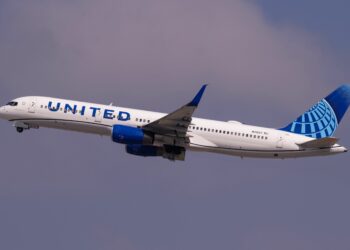 United Airlines Calls Off Faro Portugal Service Delays Tokyo Cebu - Travel News, Insights & Resources.