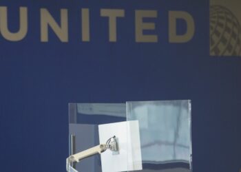 United Airlines Defeats Workers Vaccine Mandate Bias Lawsuits - Travel News, Insights & Resources.