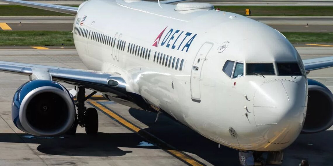 United Airlines flight forced to cut journey short after dog - Travel News, Insights & Resources.