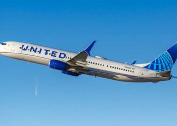 United Airlines passenger incident sparks abrupt strong reaction - Travel News, Insights & Resources.