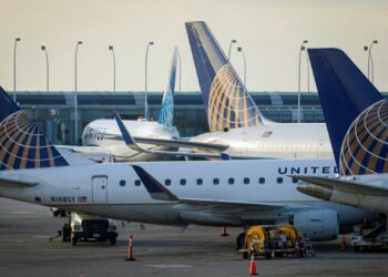 United Airlines says FAA review places restrictions on flying new - Travel News, Insights & Resources.