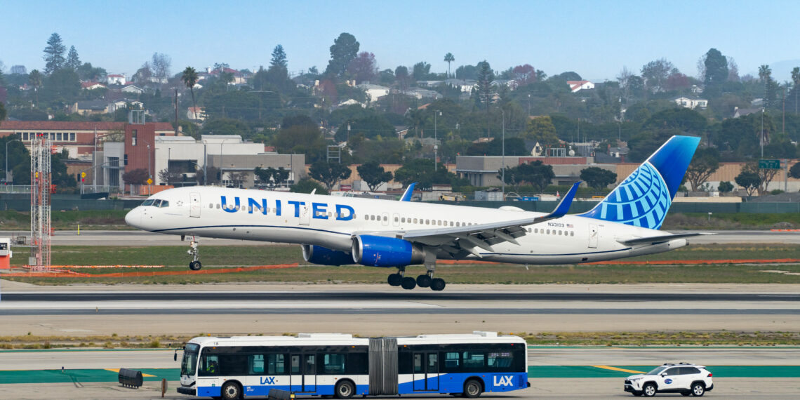 United Airlines suffers 10th incident in two weeks - Travel News, Insights & Resources.