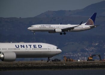 United Airlines to Defer Some New Planes Due to US - Travel News, Insights & Resources.