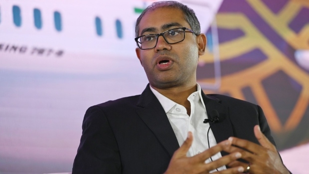 Vistara CEO Allays Pilots Fears on Pay Cuts Amid Flight - Travel News, Insights & Resources.