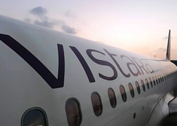 Vistara cuts flights by roughly 10 to address pilot dissatisfaction - Travel News, Insights & Resources.