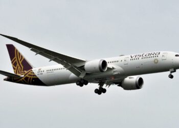 Vistara served notice over pilot training violations - Travel News, Insights & Resources.