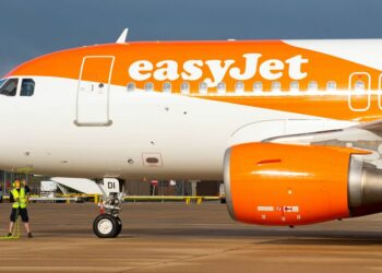 easyJet suspends flights as BA and Wizz Air give updates - Travel News, Insights & Resources.