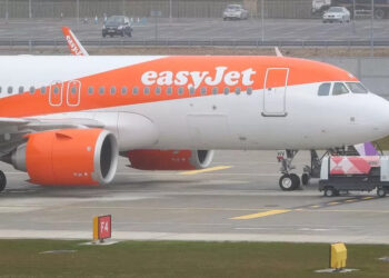 easyJet suspends flights to Israel as British Airways and Wizz - Travel News, Insights & Resources.