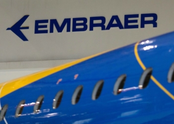 Brazils Embraer and Kenya Airways agree to study flying taxis - Travel News, Insights & Resources.