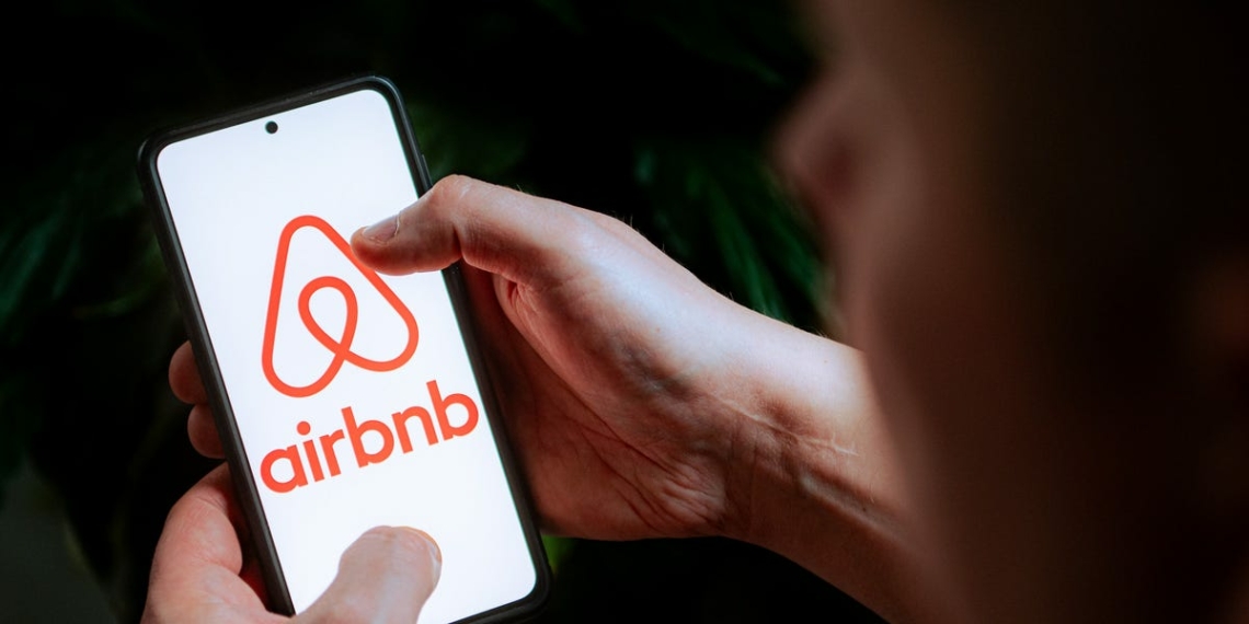 Insider Today Airbnb hosts cruel summer - Travel News, Insights & Resources.