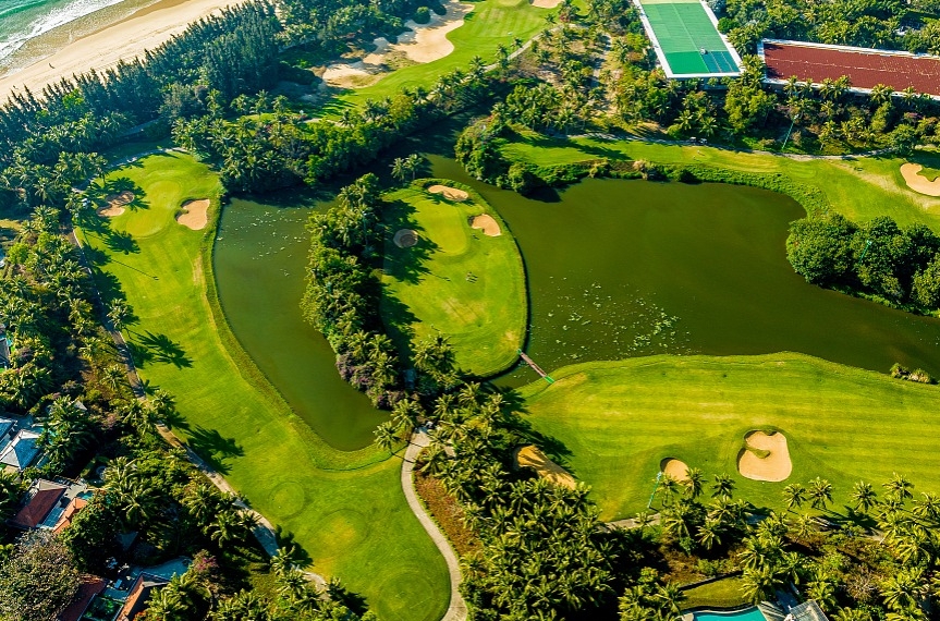 Island of golf makes Sanya hub for events - Travel News, Insights & Resources.