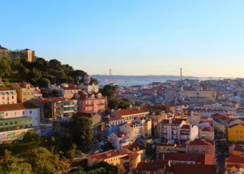 Korean Air introduces direct flights connecting Seoul and Lisbon.jpg116283 - Travel News, Insights & Resources.