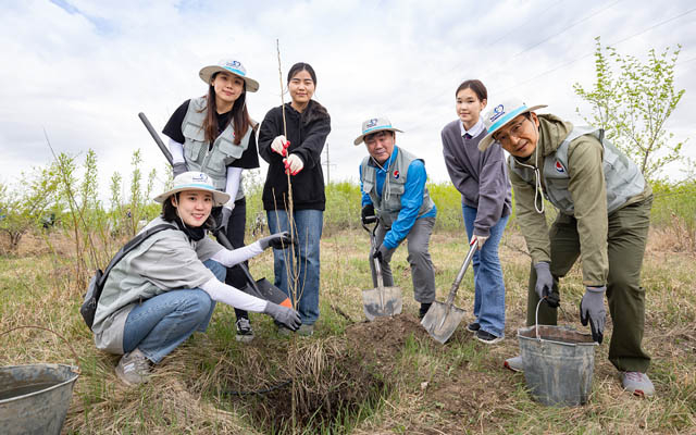 Korean Air planting project 640 - Travel News, Insights & Resources.