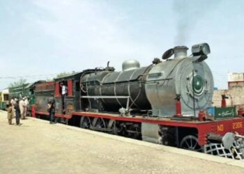 Pakistan Railways launches Safari tourist train from Peshawar to Attock - Travel News, Insights & Resources.