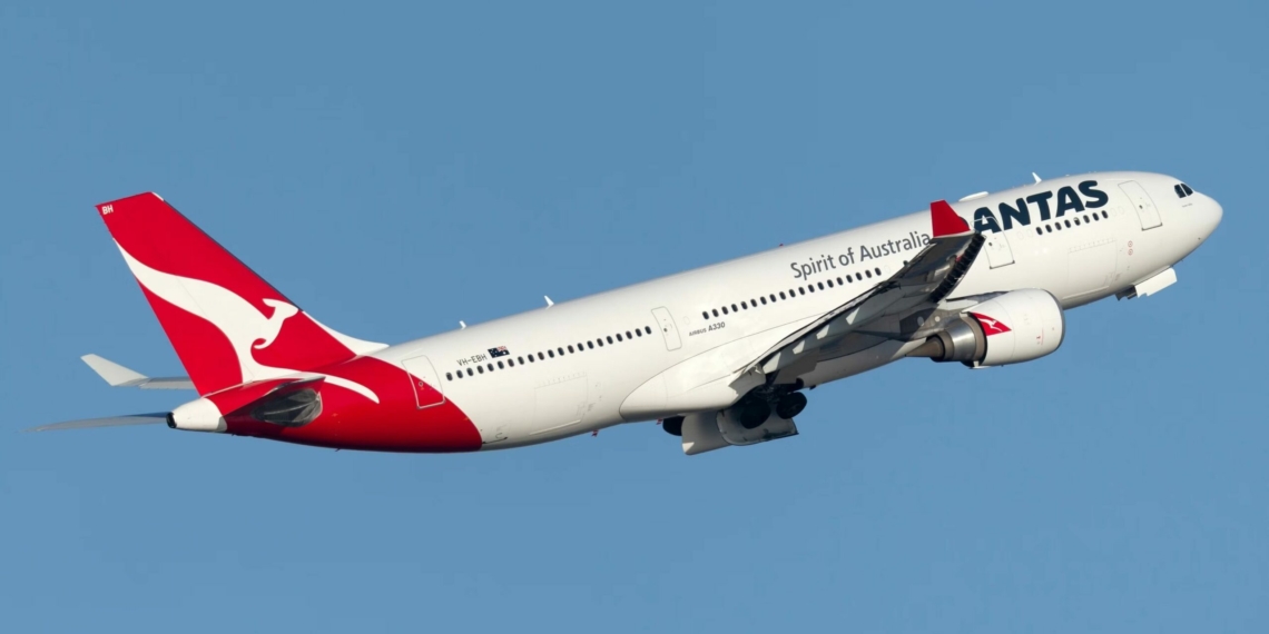 Qantas Expands IndiGo Codeshares From Singapore Changi Airport scaled - Travel News, Insights & Resources.